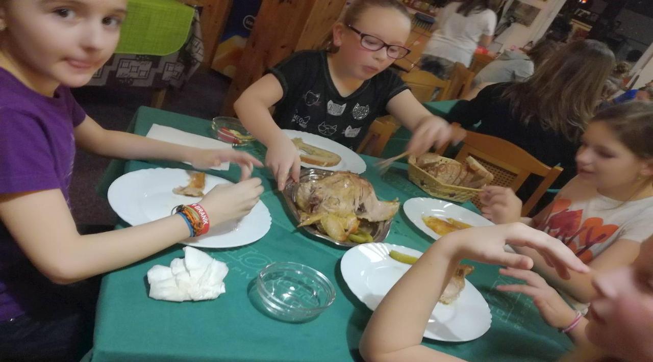 赫什玛涅茨膳食公寓 Králíky 外观 照片